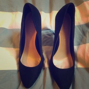 Lauren Conrad black heels
